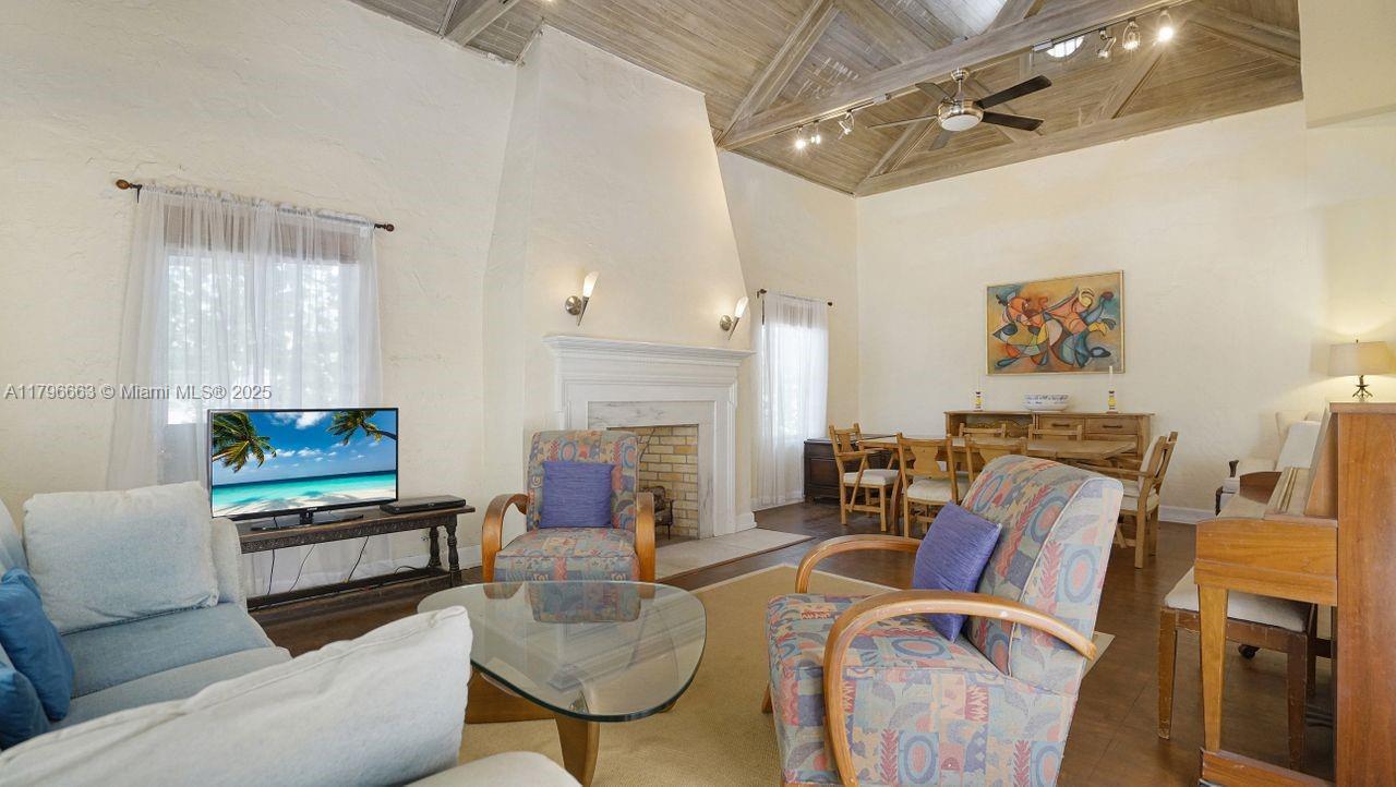 Property Photo:  1423 Biarritz Dr  FL 33141 