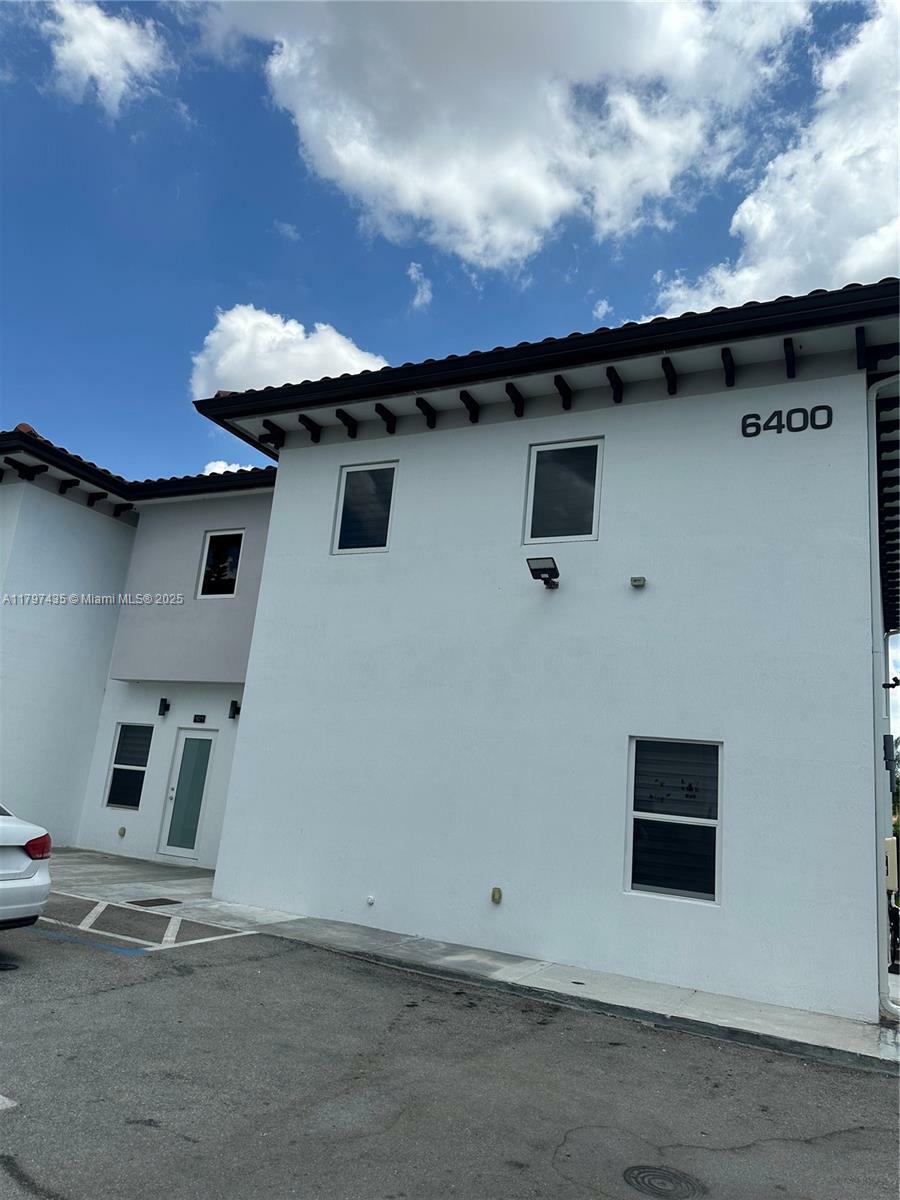 Property Photo: 6400 SW 139th Avenue Rd 101 FL 33183