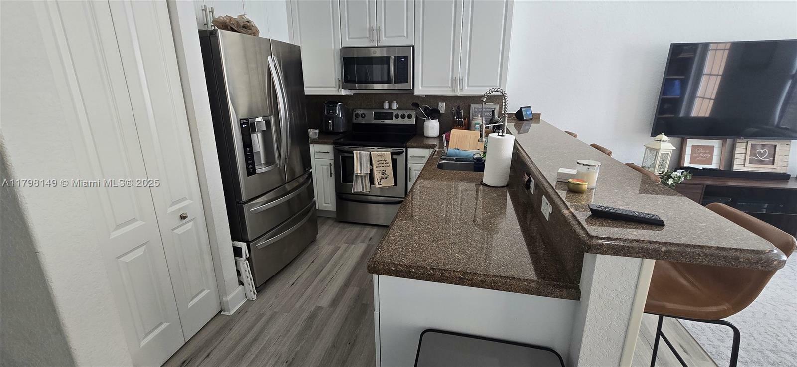 Property Photo: 531 SW 147th Ave 2-4 FL 33027