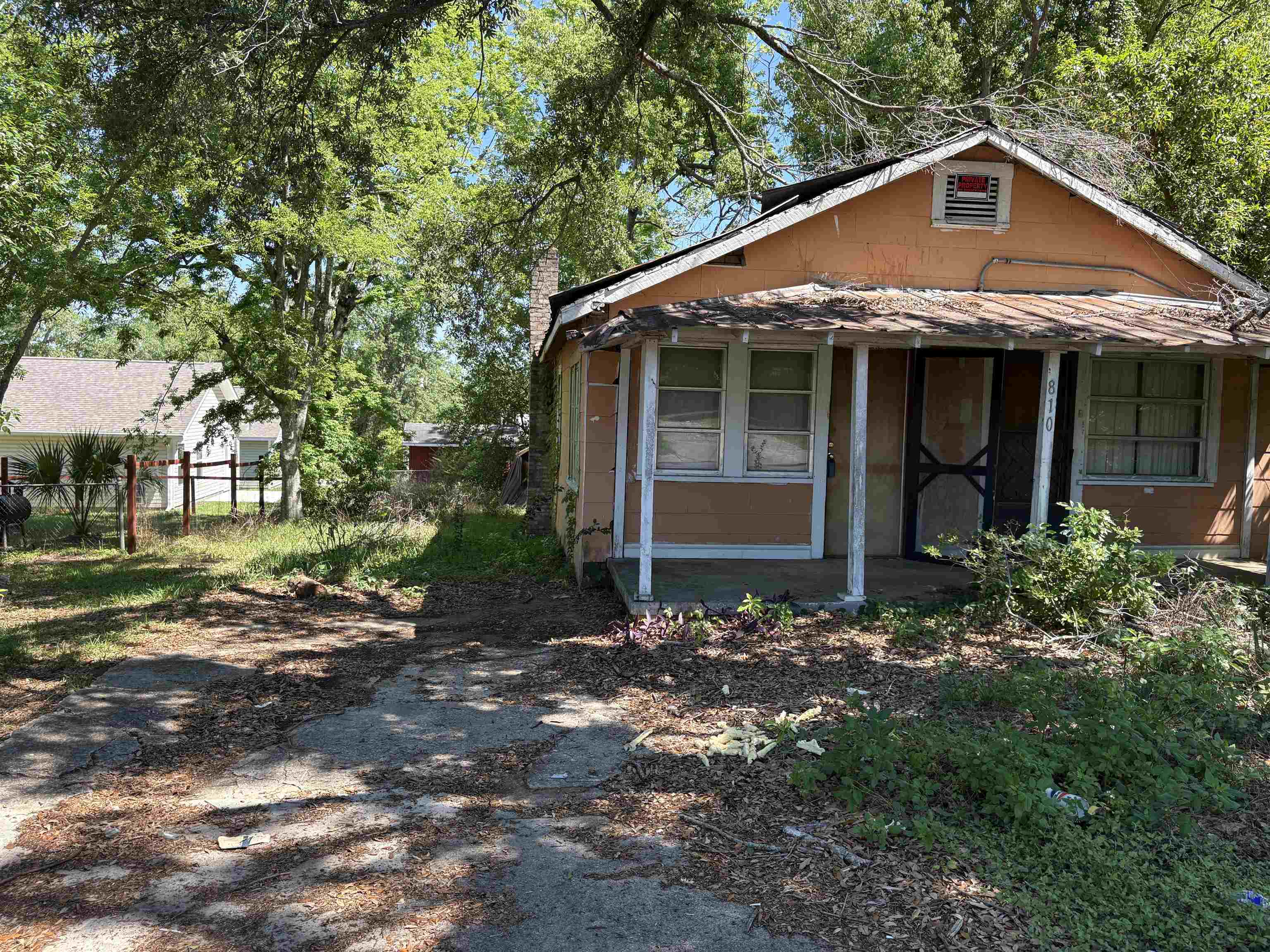 Property Photo: 810 Taylor Street 1&Amp2 FL 32310