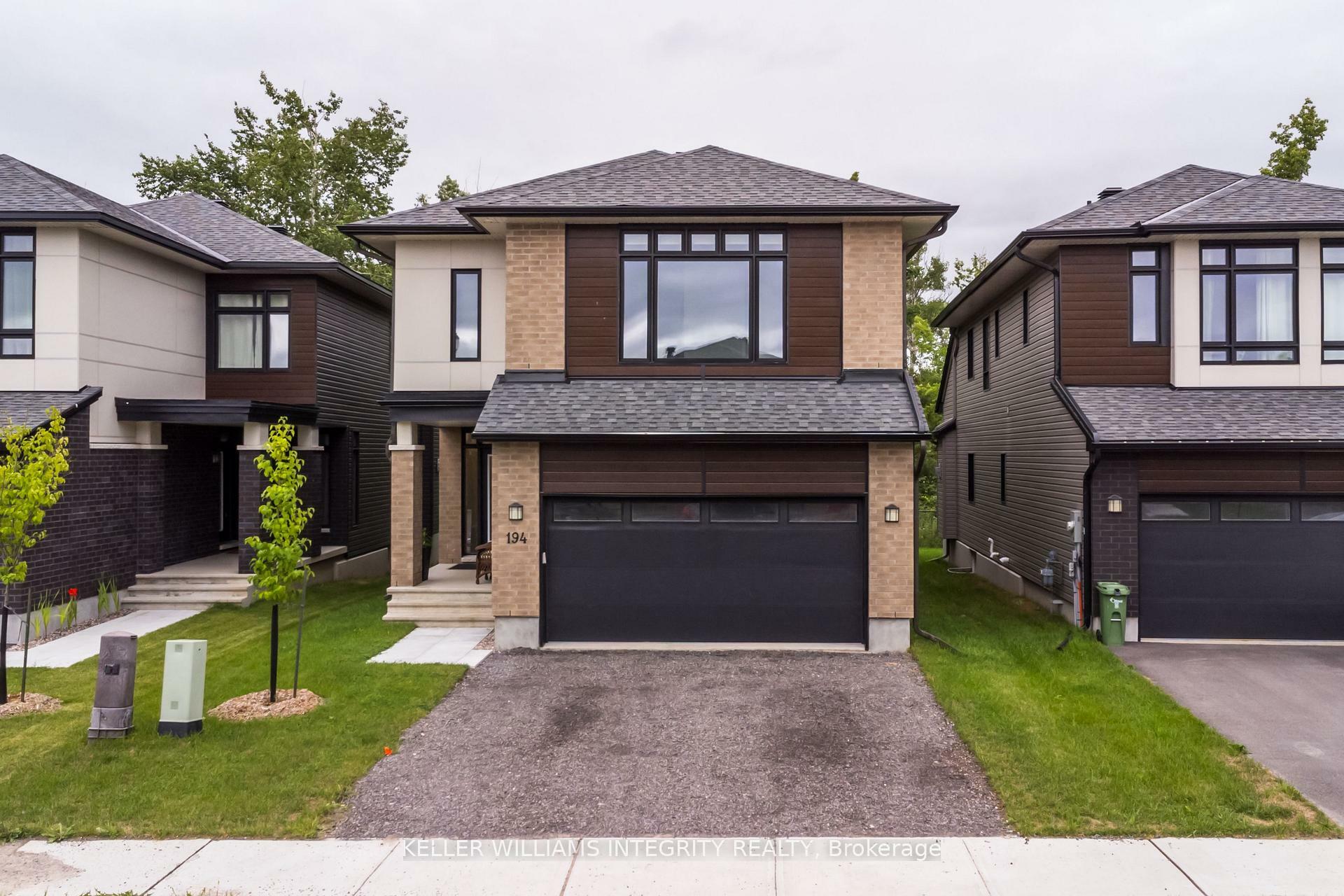Property Photo: 194 Bristol Crescent ON K0G 1J0