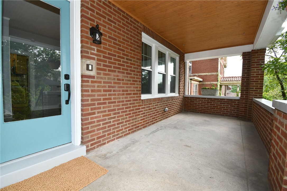 Property Photo: 234 Arden Rd PA 15216
