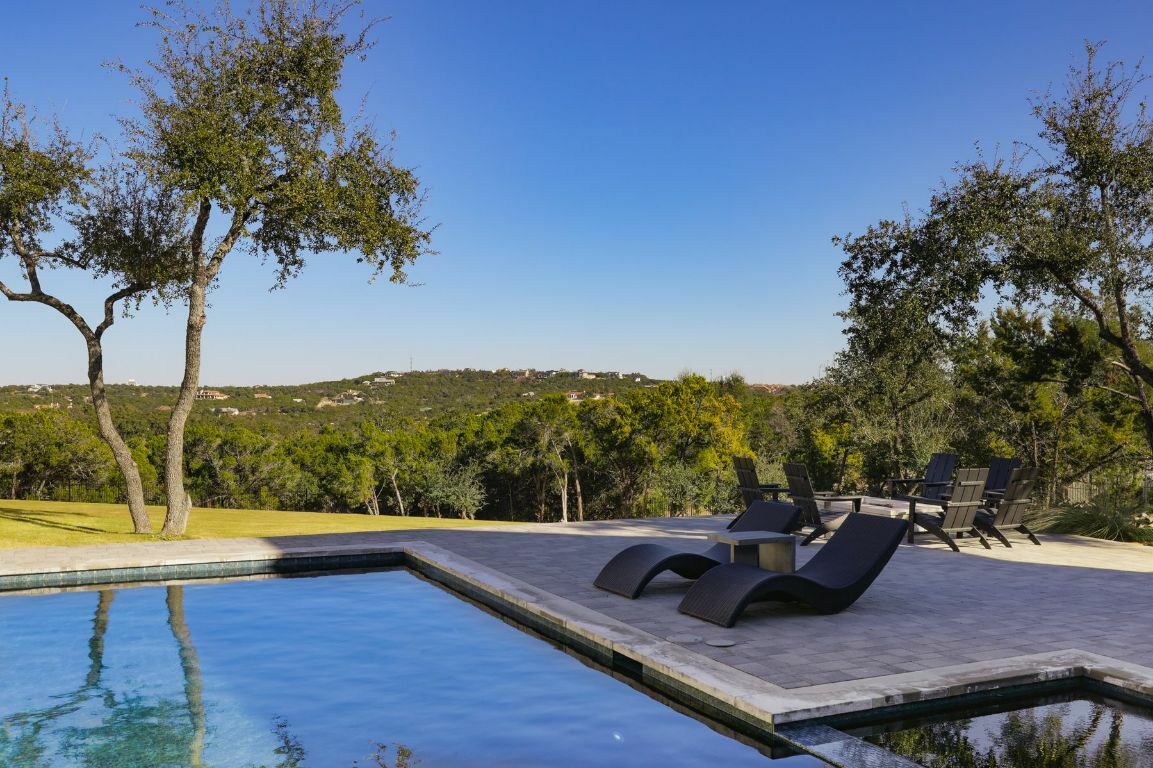 Property Photo: 4405 Hennig Drive TX 78738