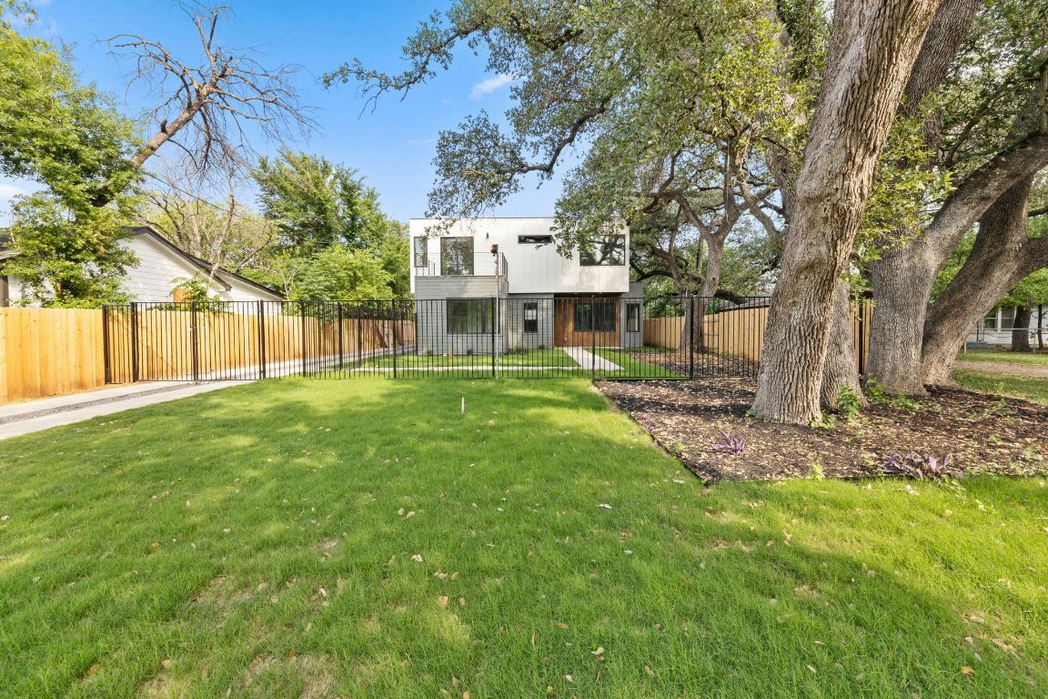 Property Photo: 4407 Merle Drive A TX 78745