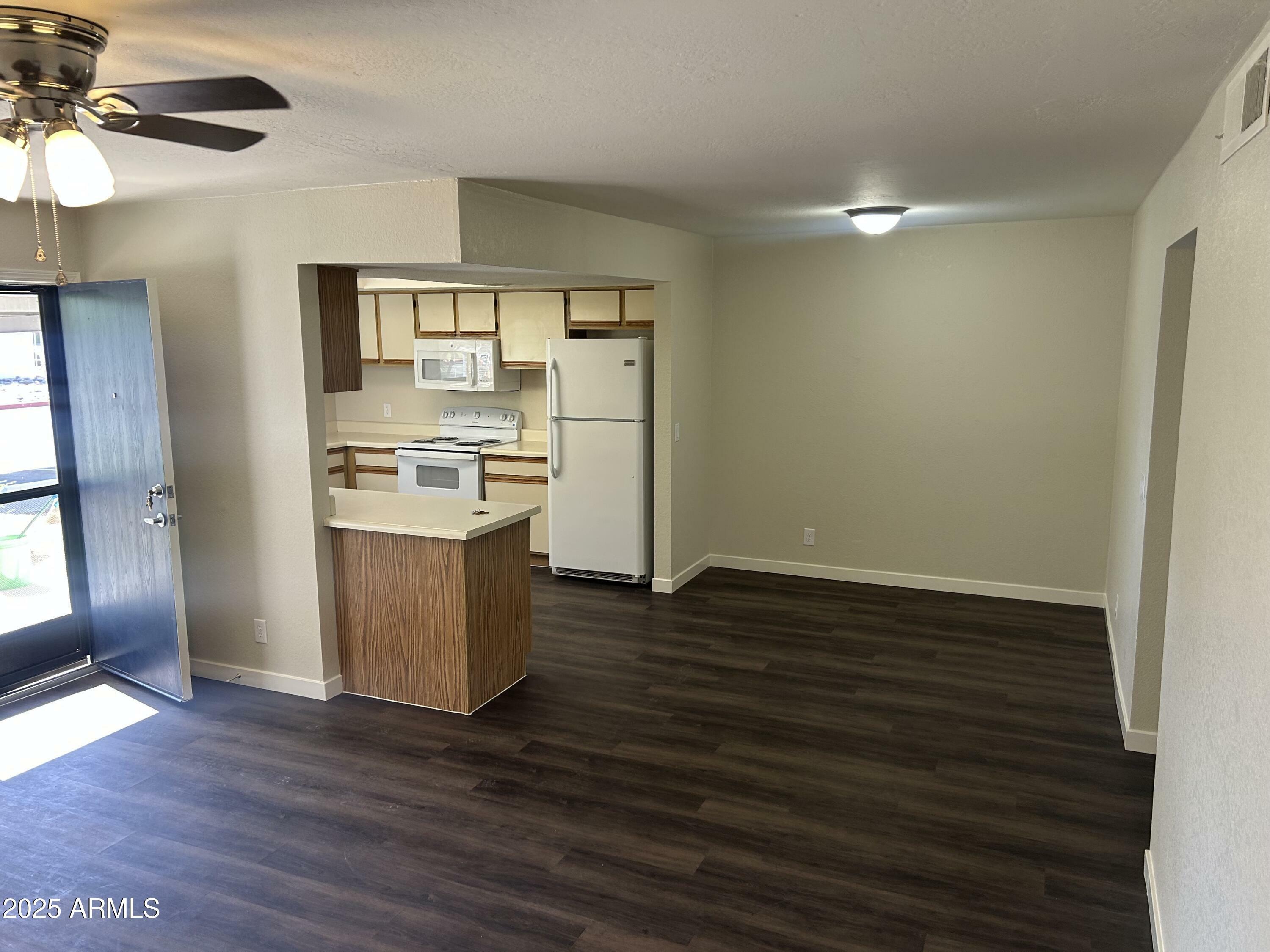 Property Photo: 1444 N Recker Road 132 AZ 85205