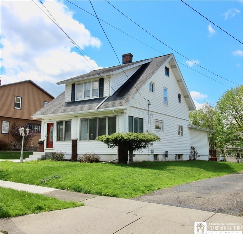Property Photo: 18 Gwendolin Avenue NY 14701
