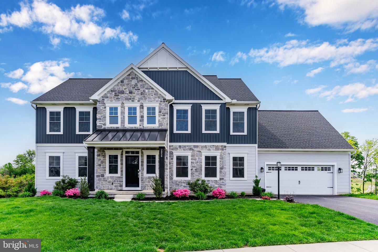 2058 N Autumn Chase Drive  Mechanicsburg PA 17055 photo