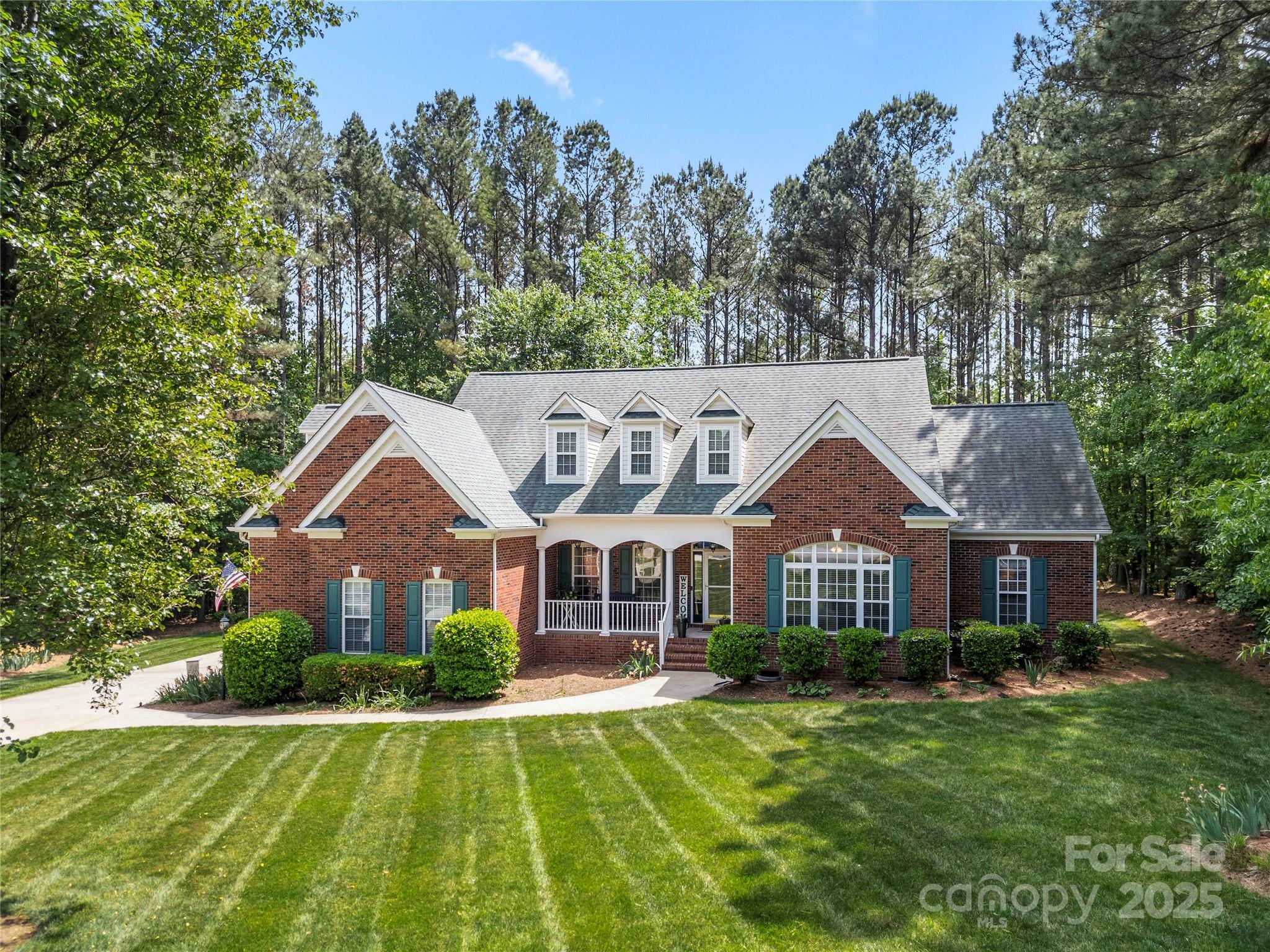 Property Photo: 6990 Ridgeway Road NC 28164