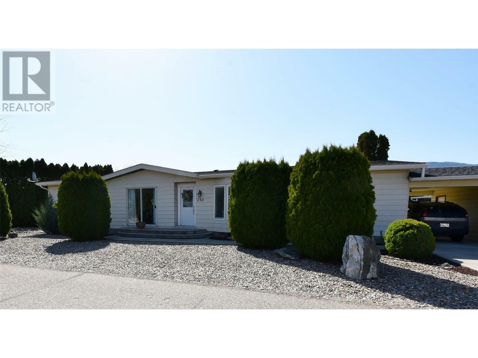 Property Photo: 735 3 Street BC V1H 1Z1