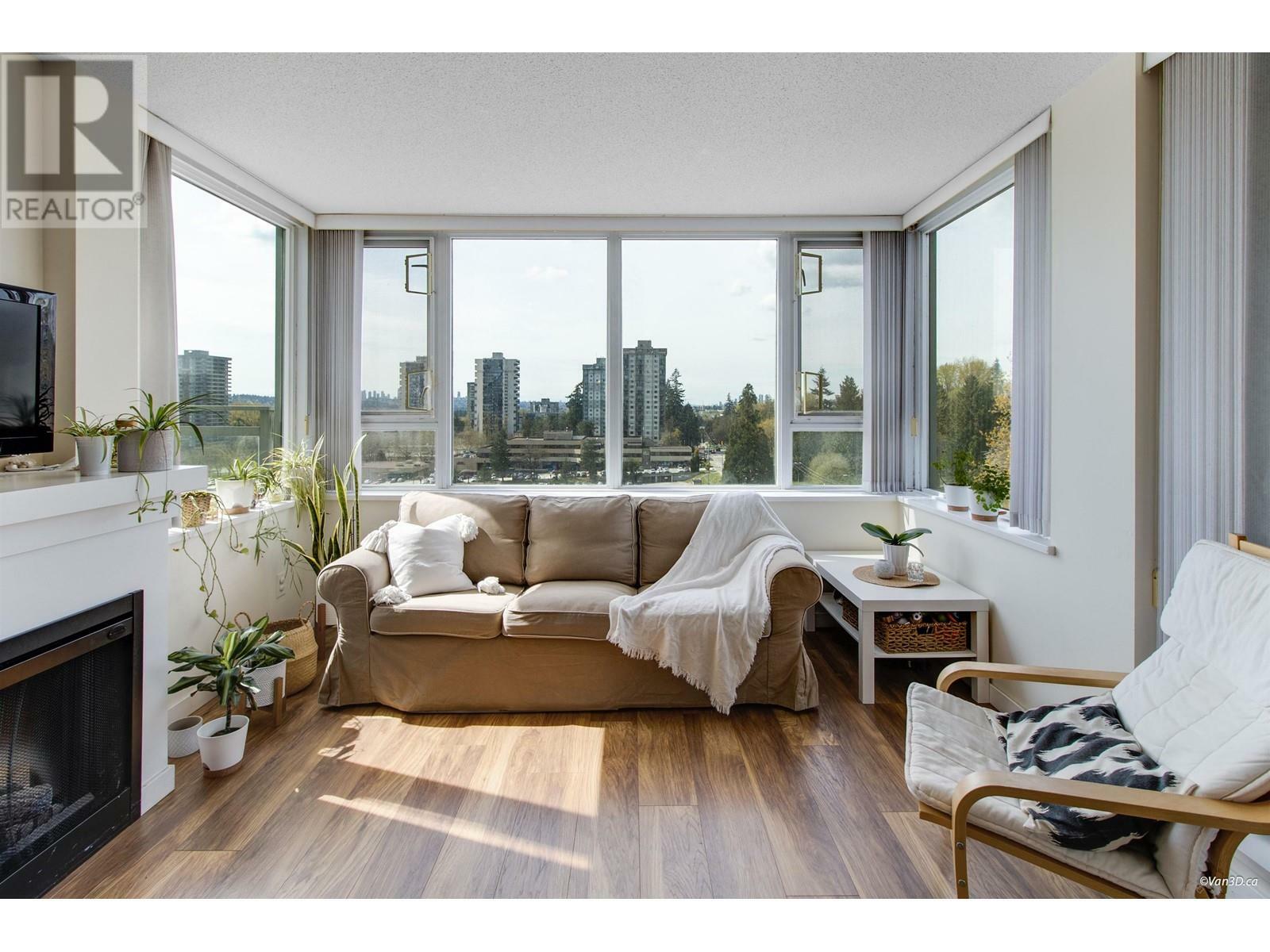 Property Photo: 9868 Cameron Street 505 BC V3J 0A5