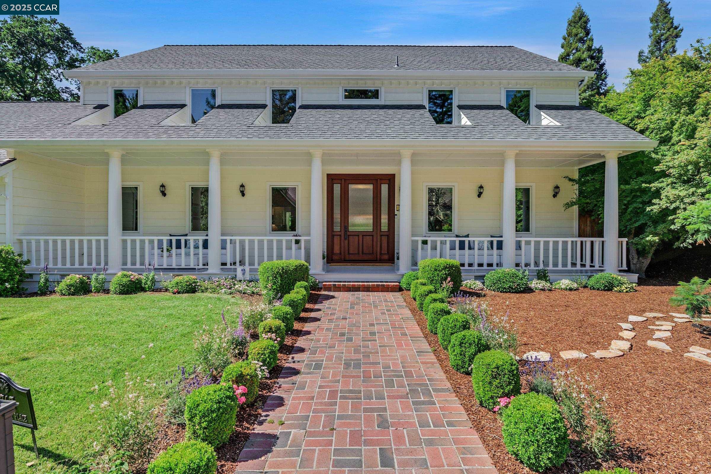 Property Photo: 2363 Fish Creek Pl CA 94506