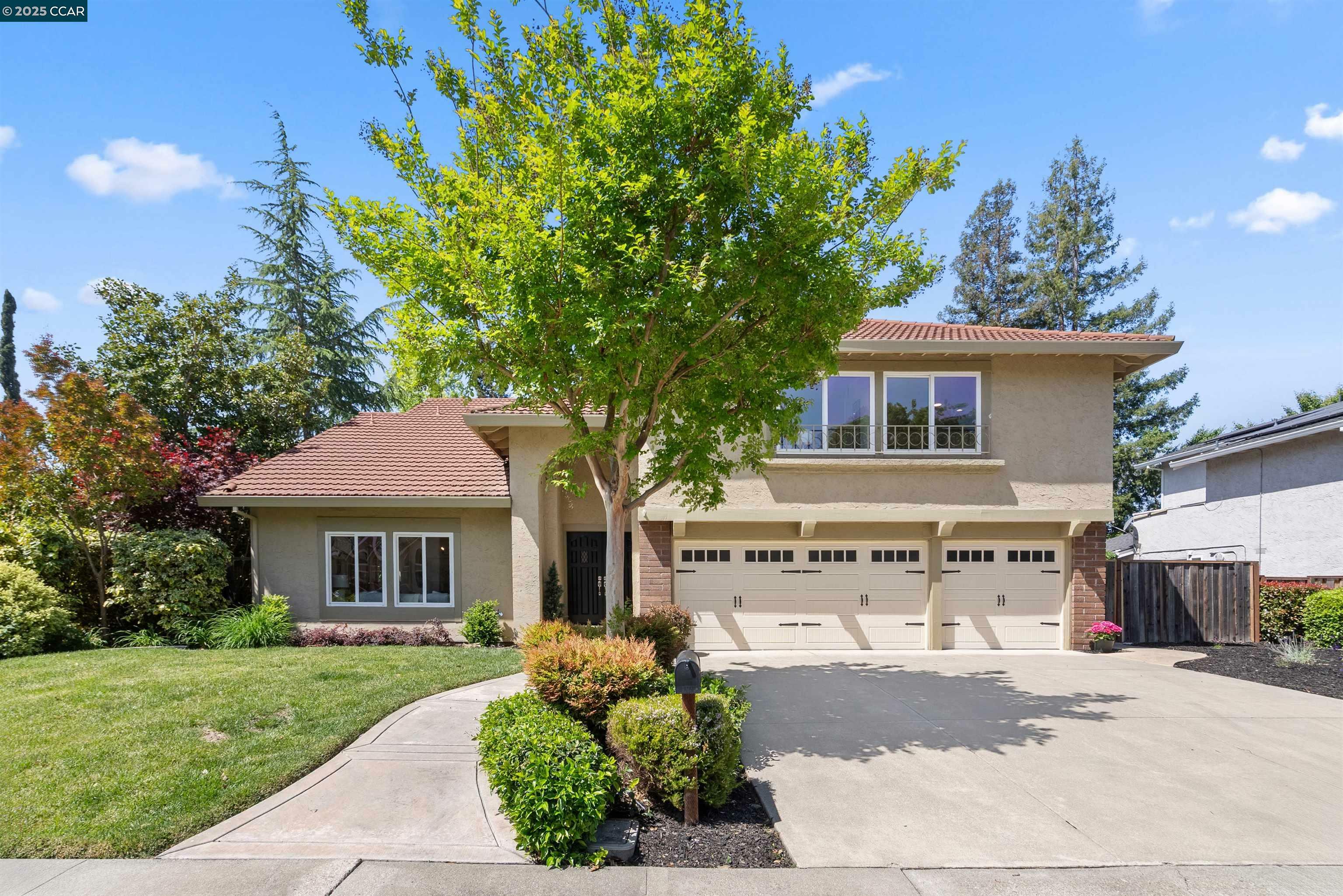 Property Photo: 410 Hampton Court CA 94583