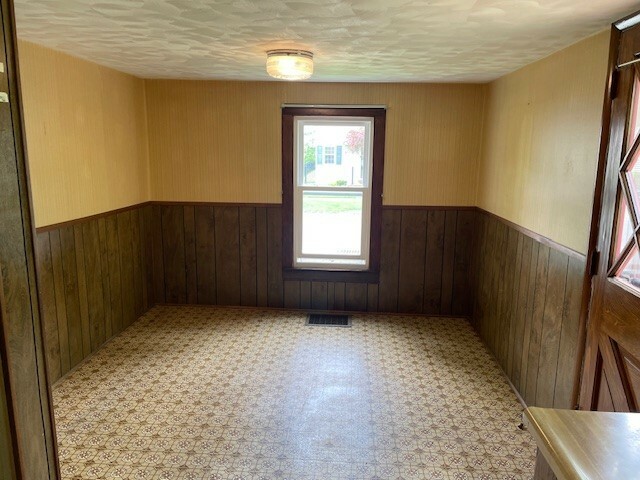 Property Photo: 236 Chestnut Street PA 16417