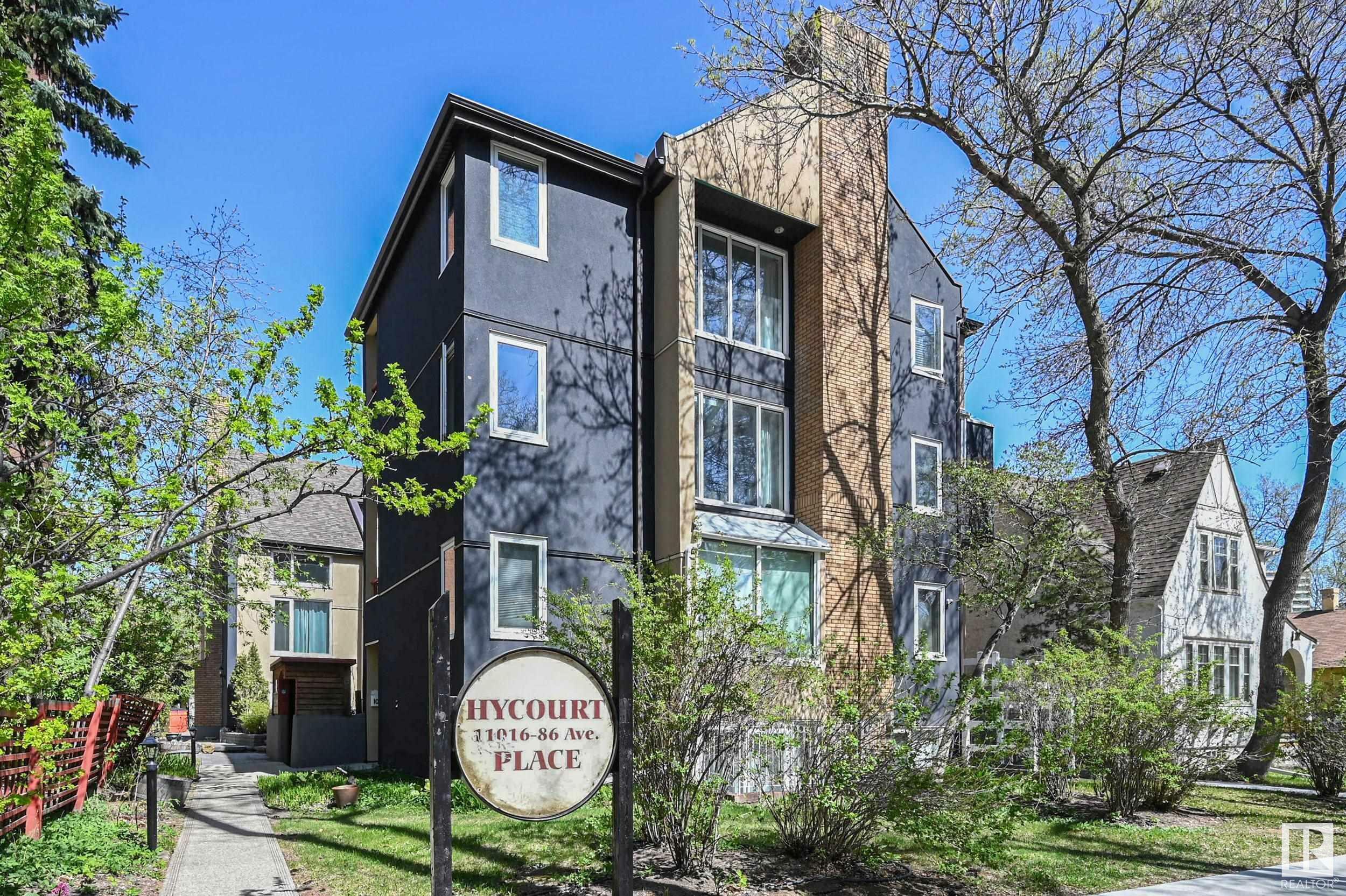 Property Photo: 11016 86 Avenue NW 12 AB T6G 0W9