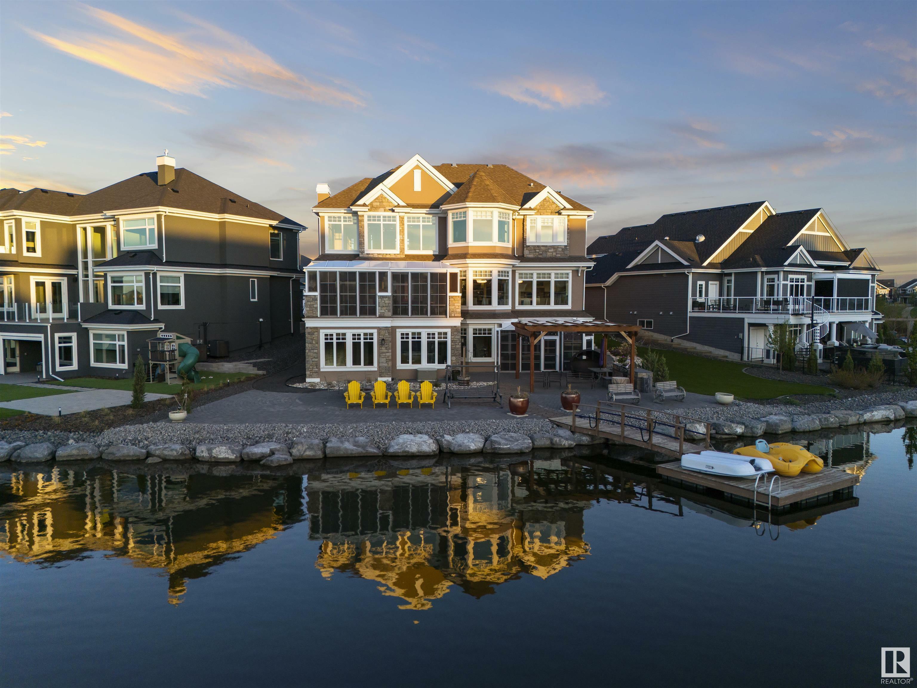 Property Photo: 8948 20 Avenue SW AB T6X 2C5