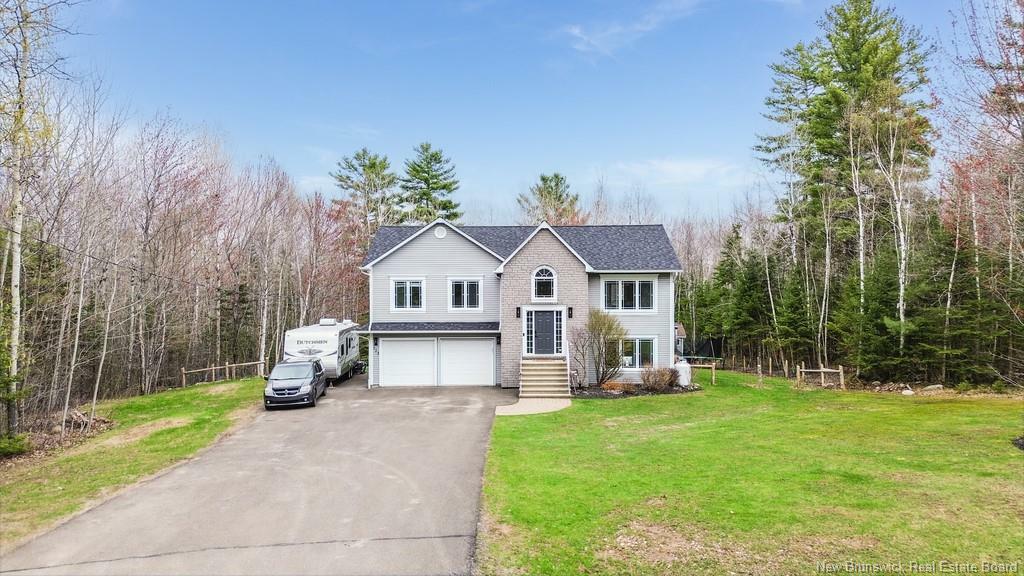 123 Susan Drive  Lincoln NB E3B 7G8 photo