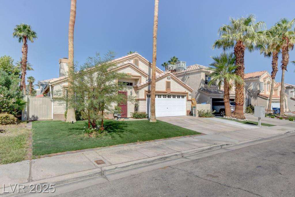 Property Photo: 9204 Sapphire Point Avenue NV 89147
