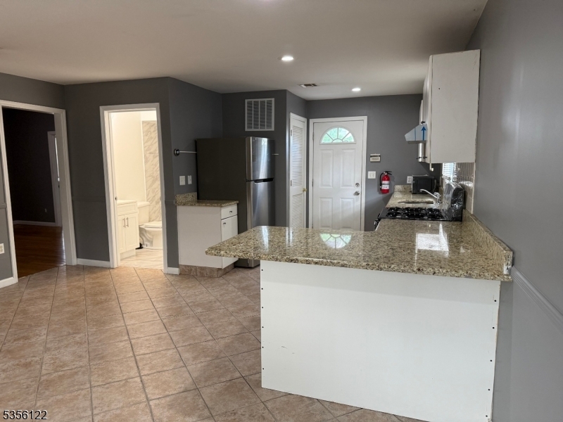 Property Photo: 370 Davis Ave NJ 07032