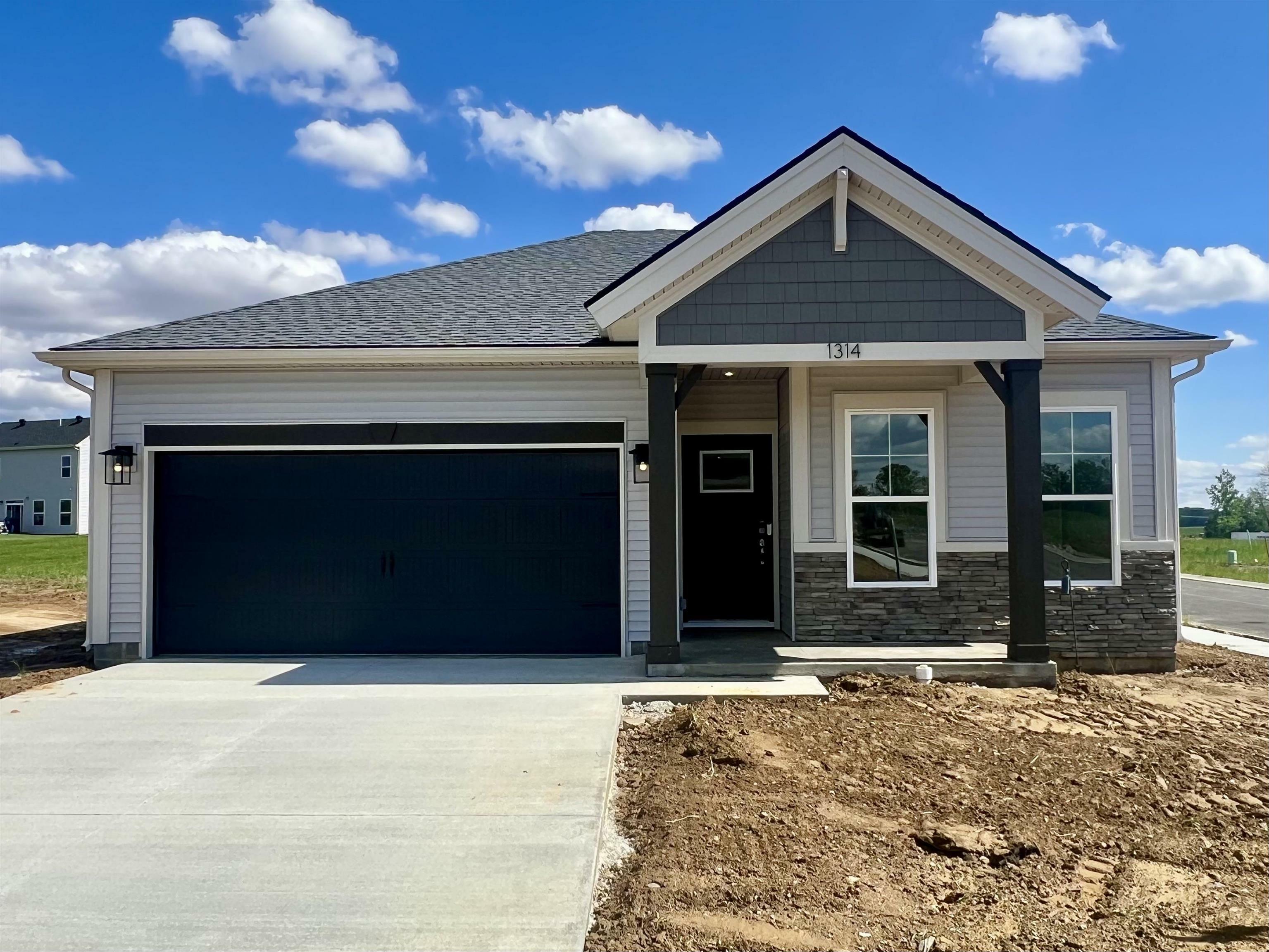 1314 Barret Blvd.  Henderson KY 42420 photo