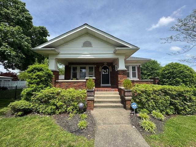 2555 Honeysuckle Ln.  Henderson KY 42420 photo