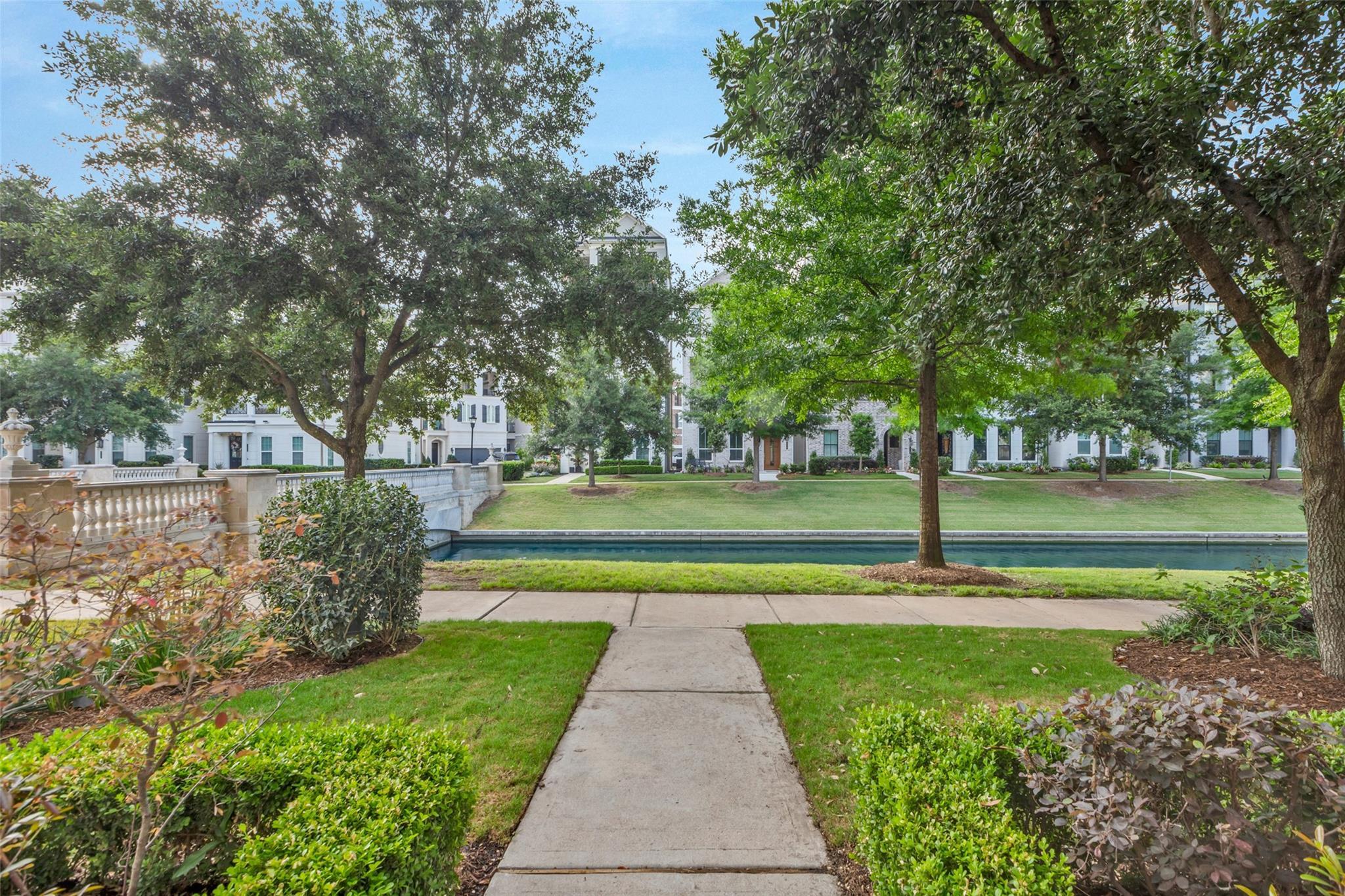 Property Photo: 860 Dunleigh Meadows Lane TX 77055