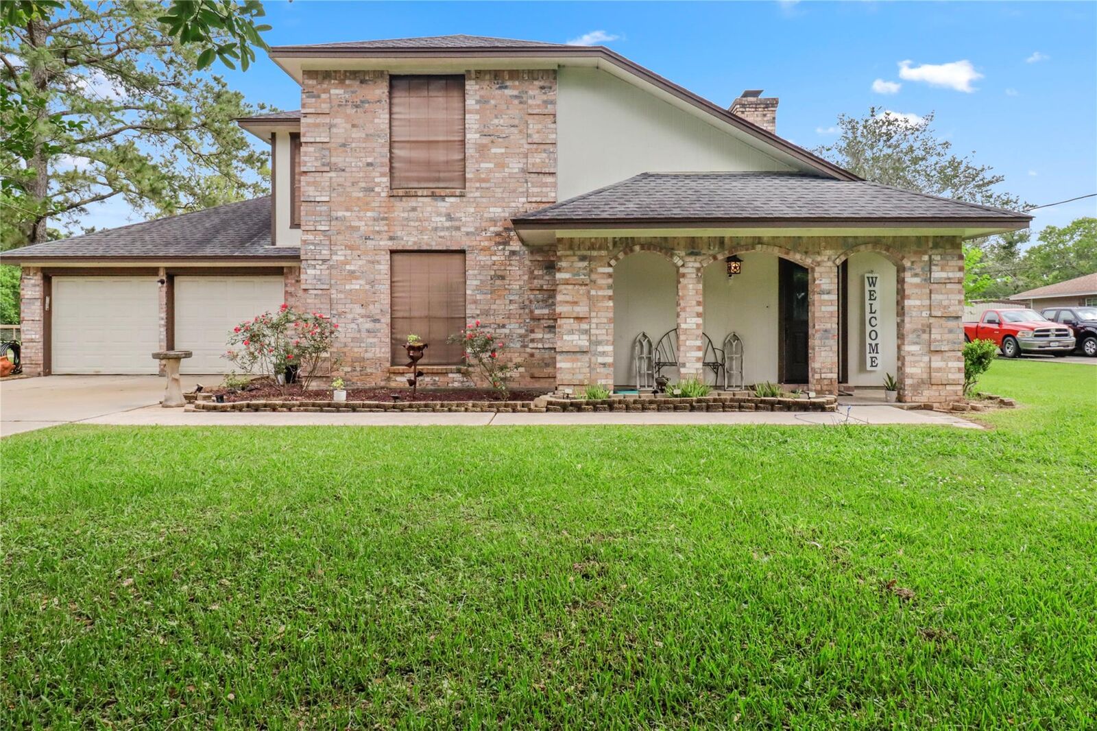 Property Photo:  107 Oak Colony Drive  TX 77515 