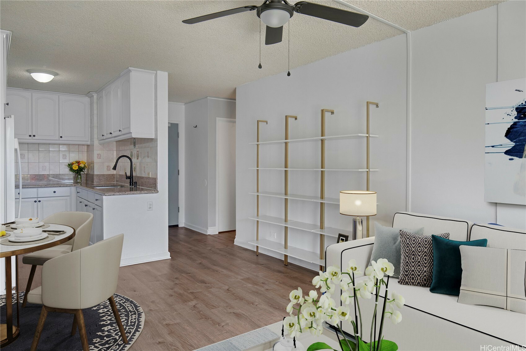 Property Photo: 3161 Ala Ilima Street 811 HI 96818