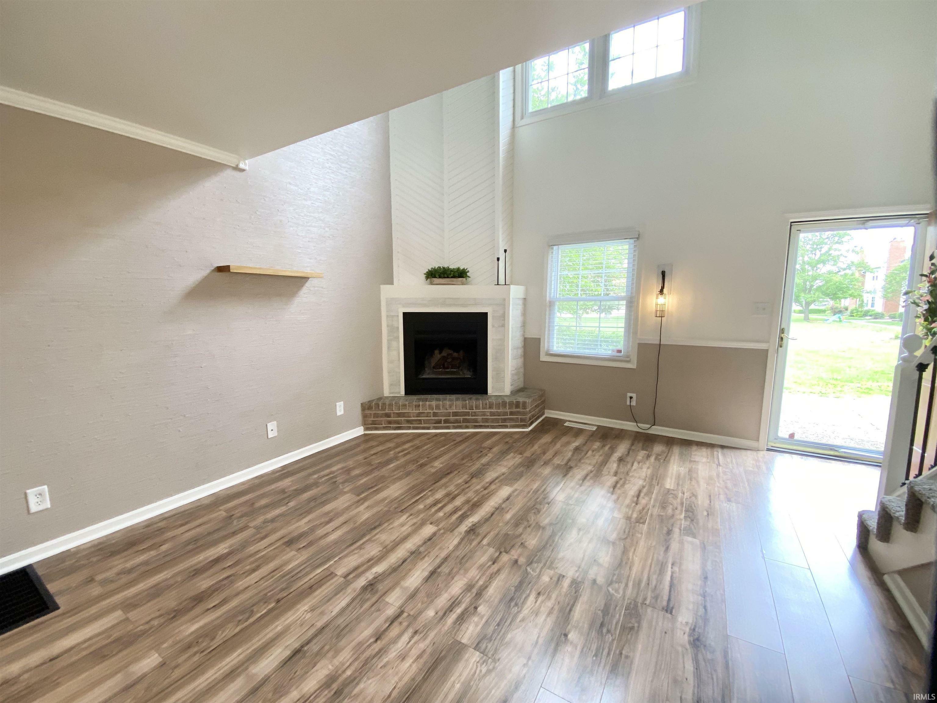 Property Photo: 634 Kingswood Drive IN 47715