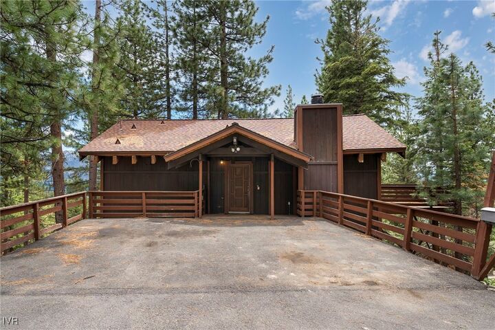 Property Photo:  557 Knotty Pine Drive  NV 89451 