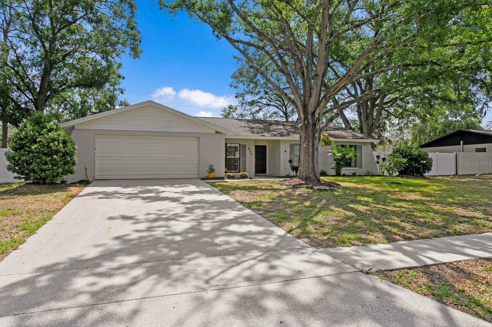 Property Photo: 6712 Jennifer Drive FL 33617