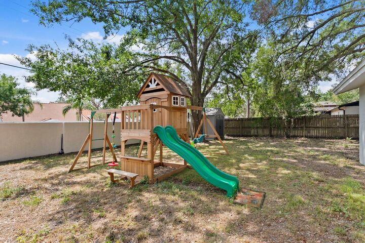 Property Photo:  6712 Jennifer Drive  FL 33617 
