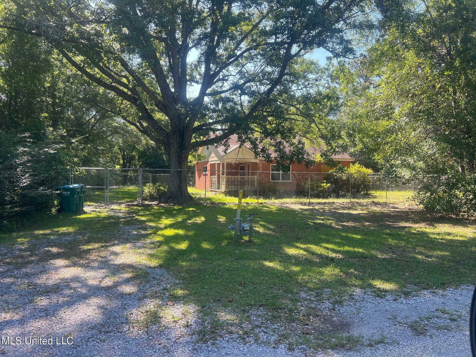 Property Photo: 3007 43rd Avenue MS 39501