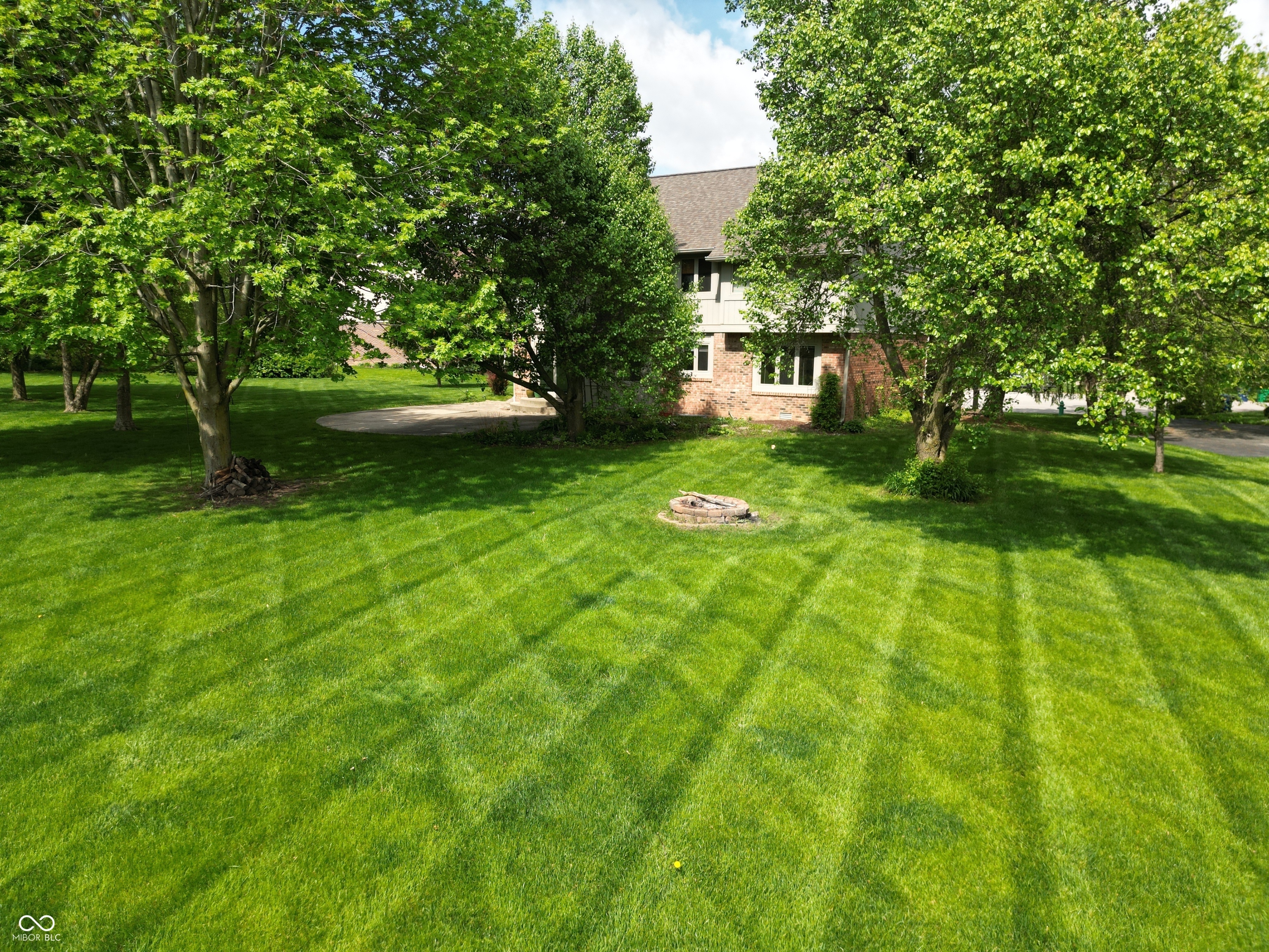 Property Photo: 11021 Brentwood Avenue IN 46077