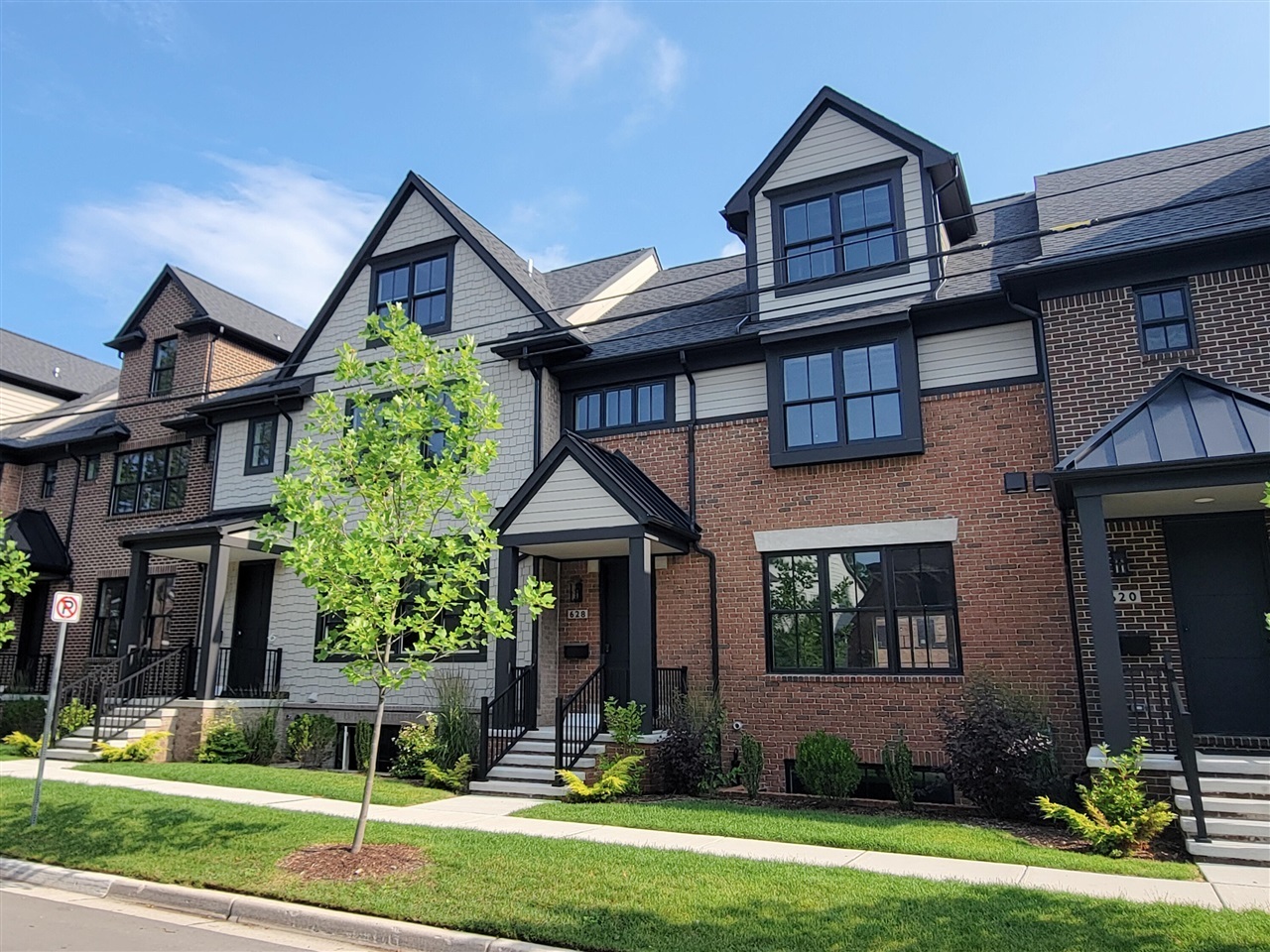 Property Photo:  628 Maple Street  MI 48170 