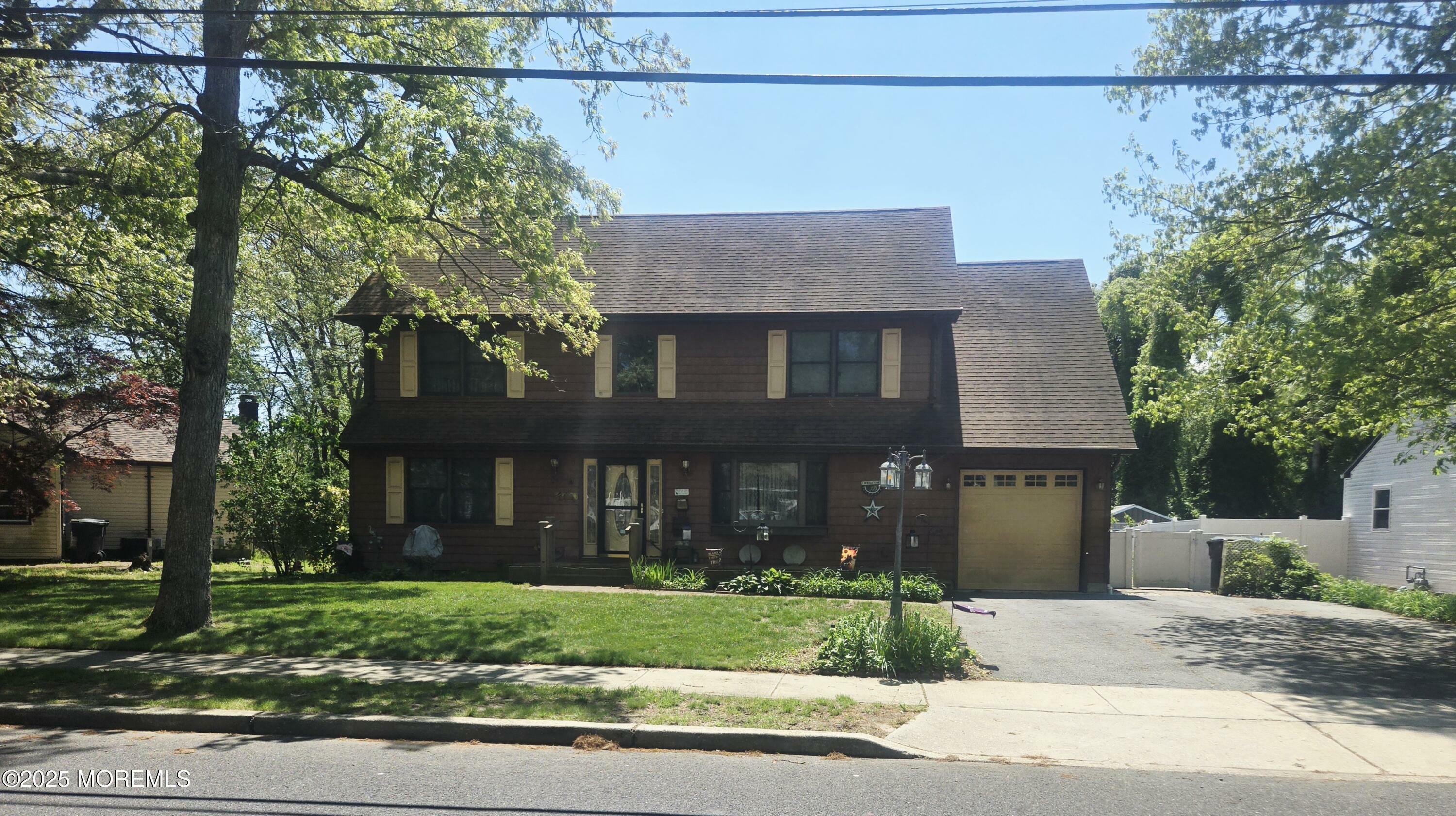 Property Photo: 804 Brookside Drive NJ 08753