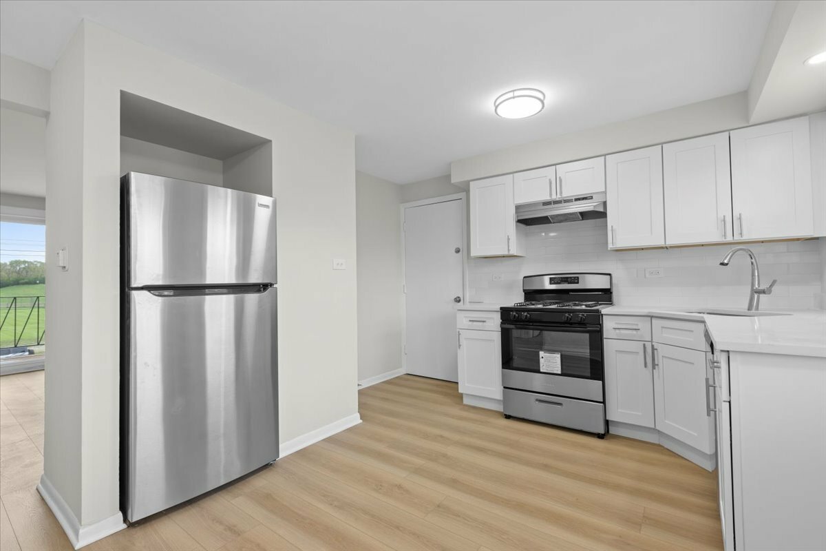 Property Photo: 14121 S Stewart Avenue 2C IL 60827