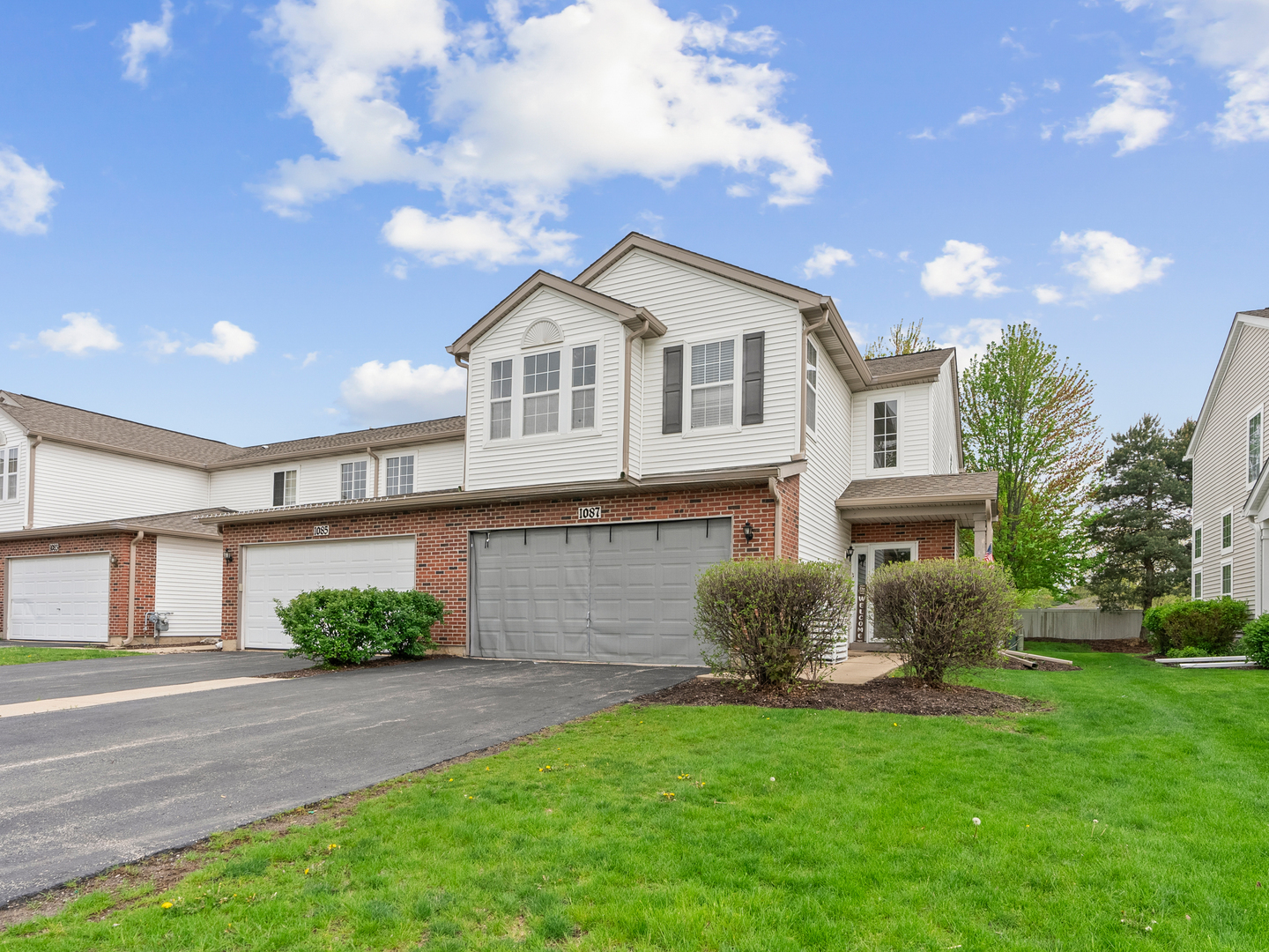 1087 Dalton Avenue 1087  Yorkville IL 60560 photo