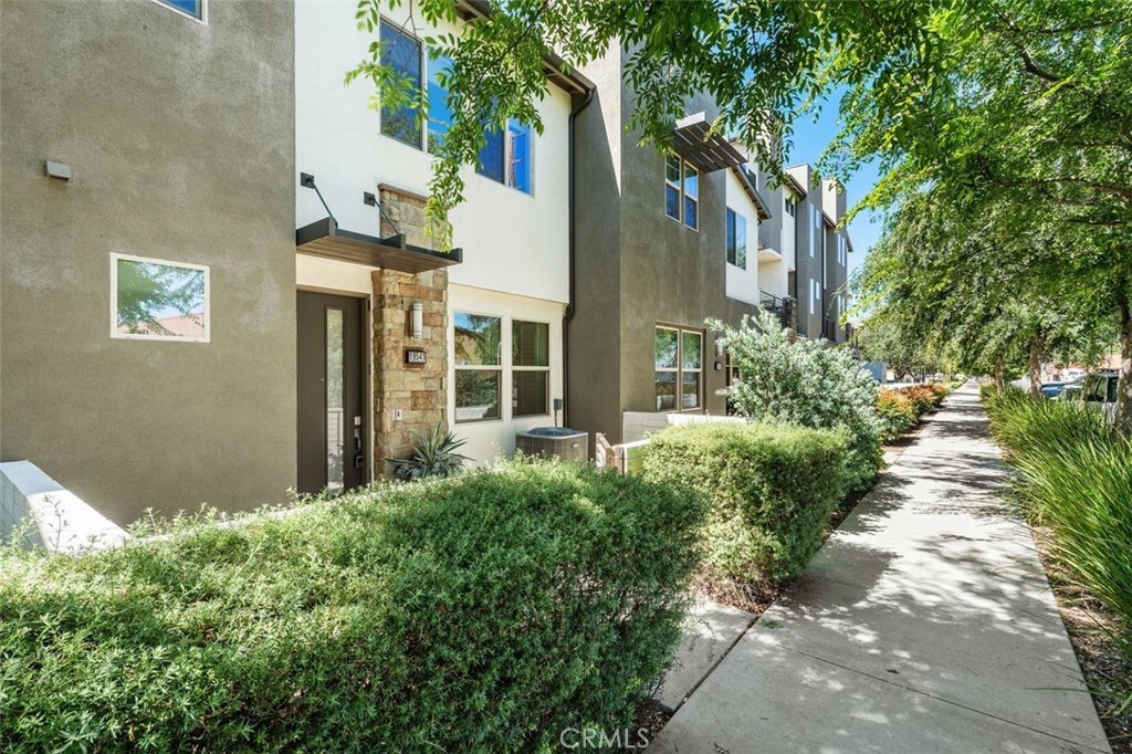 Property Photo:  19541 Cardigan Drive  CA 91324 