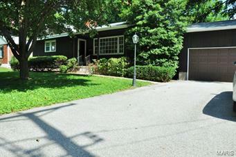 Property Photo: 1417 Saint Louis MO 63033