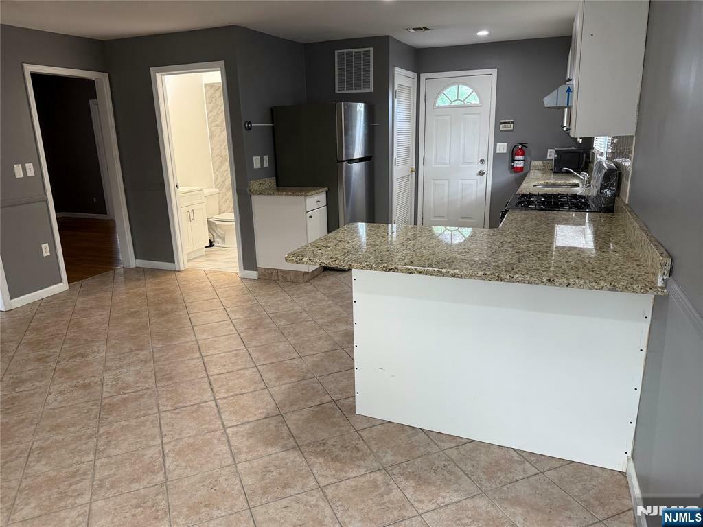 Property Photo:  370 Davis Avenue  NJ 07032 