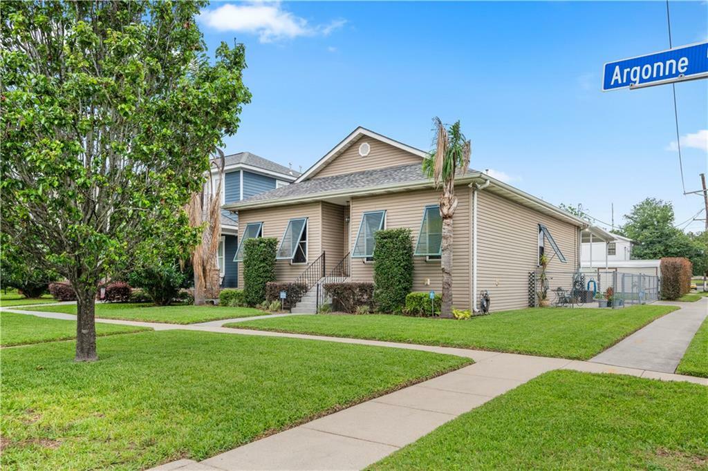 Property Photo: 5805 Argonne Boulevard LA 70124