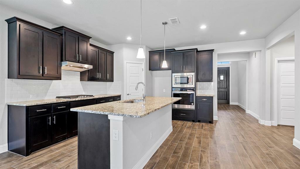 Property Photo:  1701 Swallow Street  TX 76205 