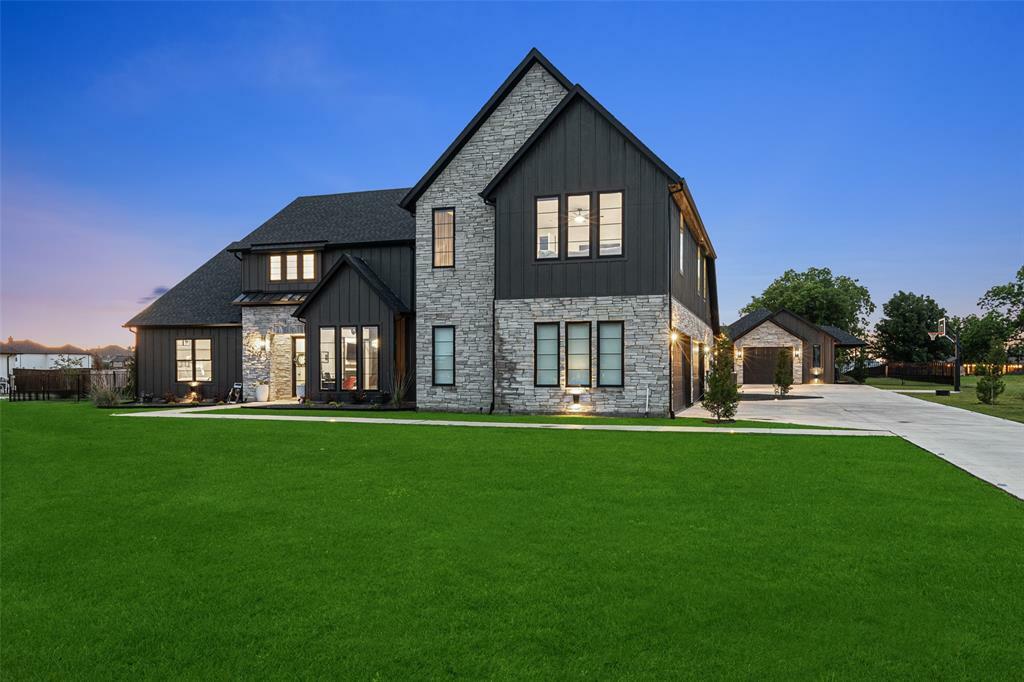 Property Photo: 152 Magnolia Drive TX 75495