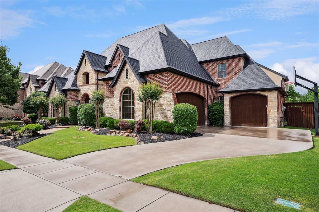 Property Photo: 4290 Castle Bank Lane TX 75033