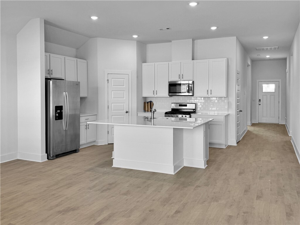 Property Photo: 216 Collie Avenue AR 72745