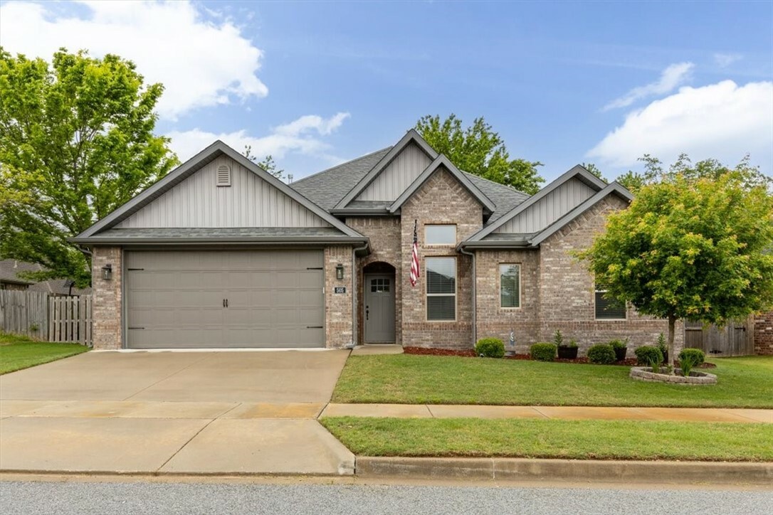 505 N Sabine Pass Road  Fayetteville AR 72704 photo