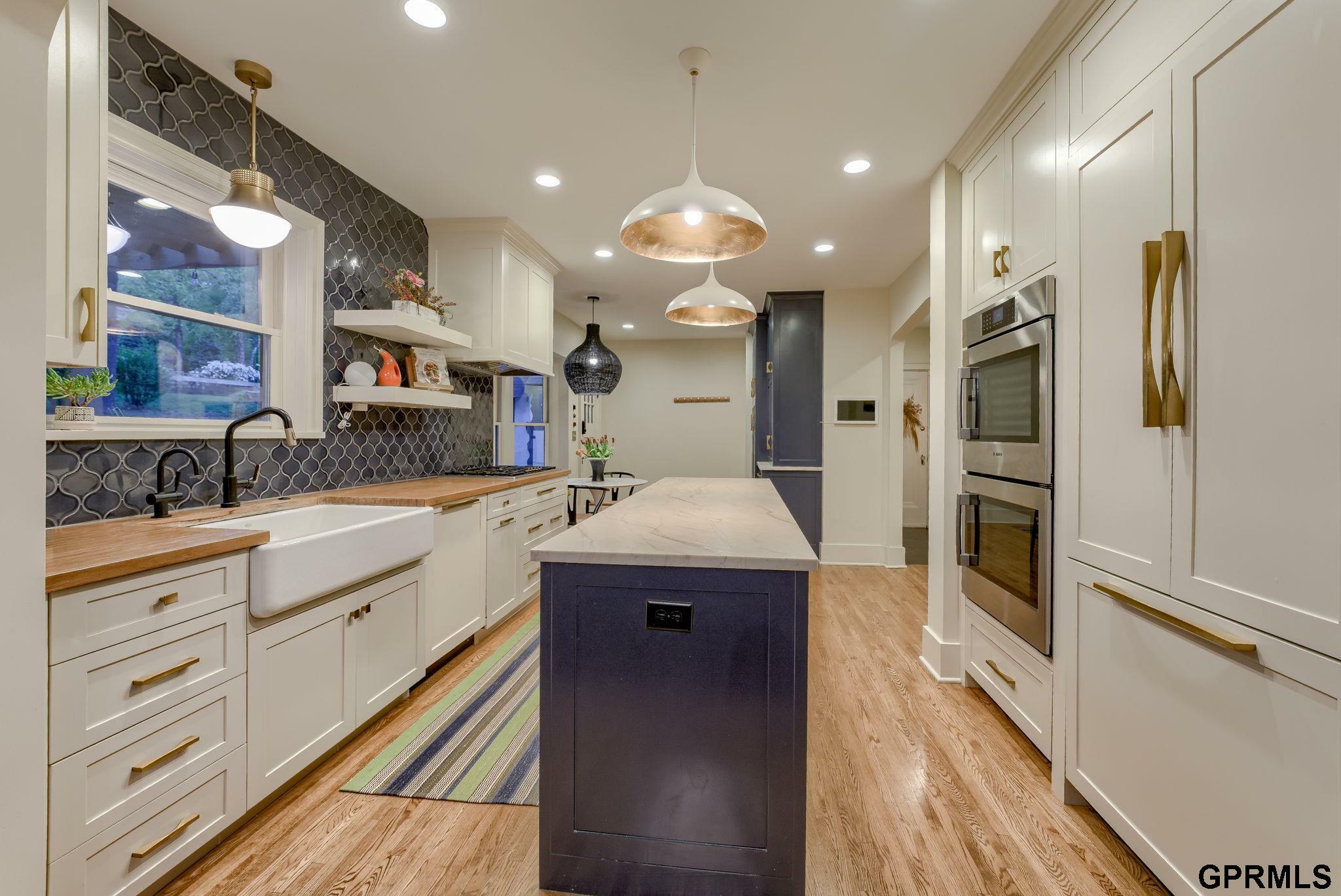 Property Photo: 301 S 57 Street NE 68132