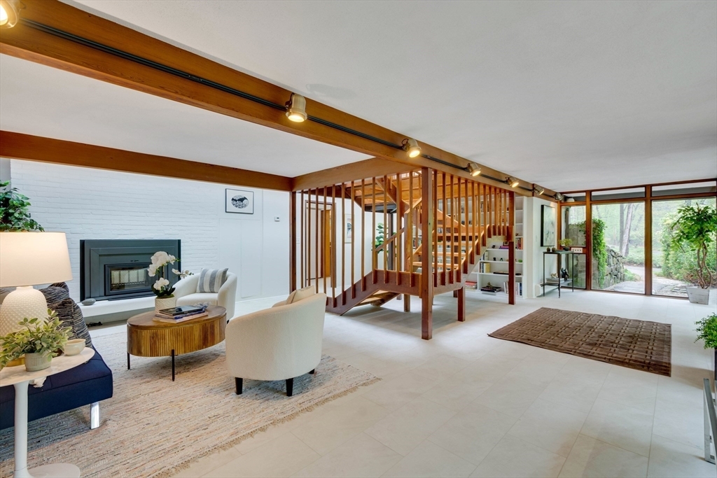 Property Photo: 9 Silver Birch Lane MA 01773