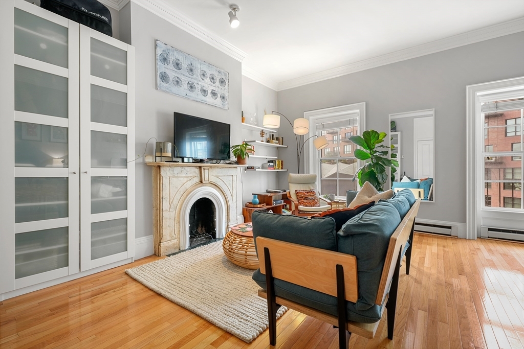 Property Photo: 528 Tremont St 4 MA 02116
