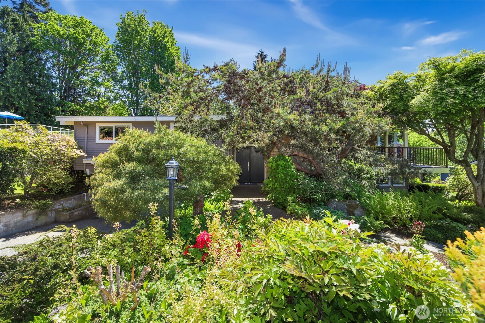 Property Photo: 1525 NW 167th Street WA 98177